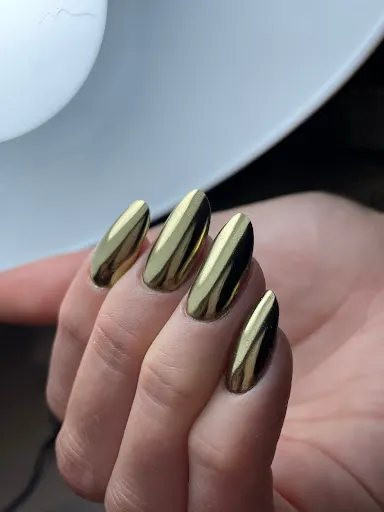 Pani Paznokciowa Justyna Saczysta